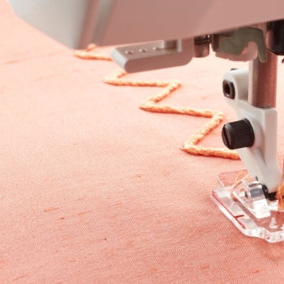 🆕 HUSQVARNA VIKING Yarn Embellishment Foot Set 920403096 - Picture 4 of 7